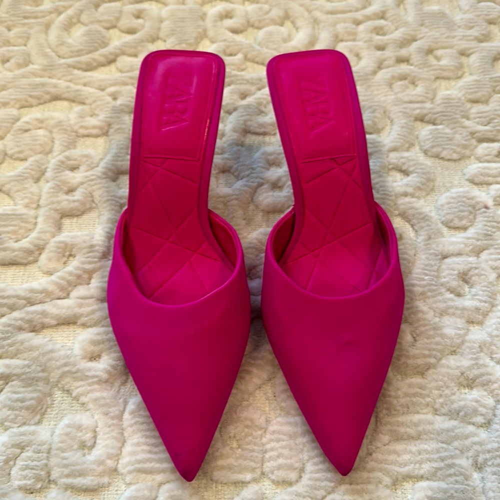 Pink shoes